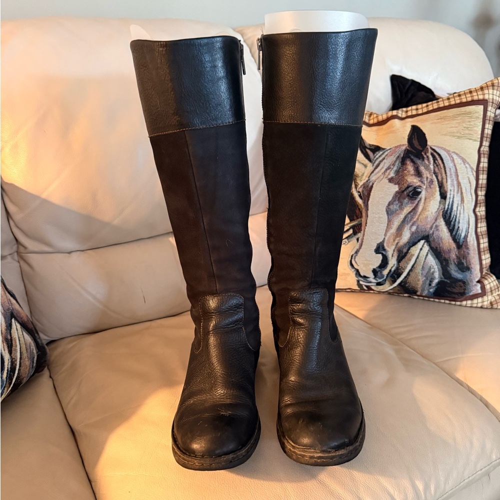 Womens Born Leather Riding Style Boots SZ 40.5 or 9.5 to 10